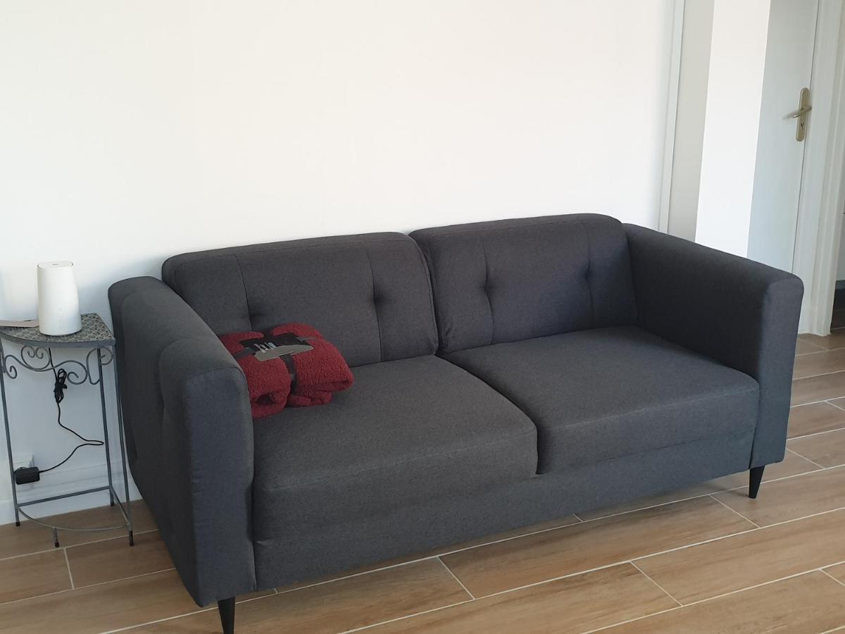 Appartement T4 NEUF et LUMINEUX avec Balcon - 3ème étage sans ascenseur Tarbes Extérieur photo